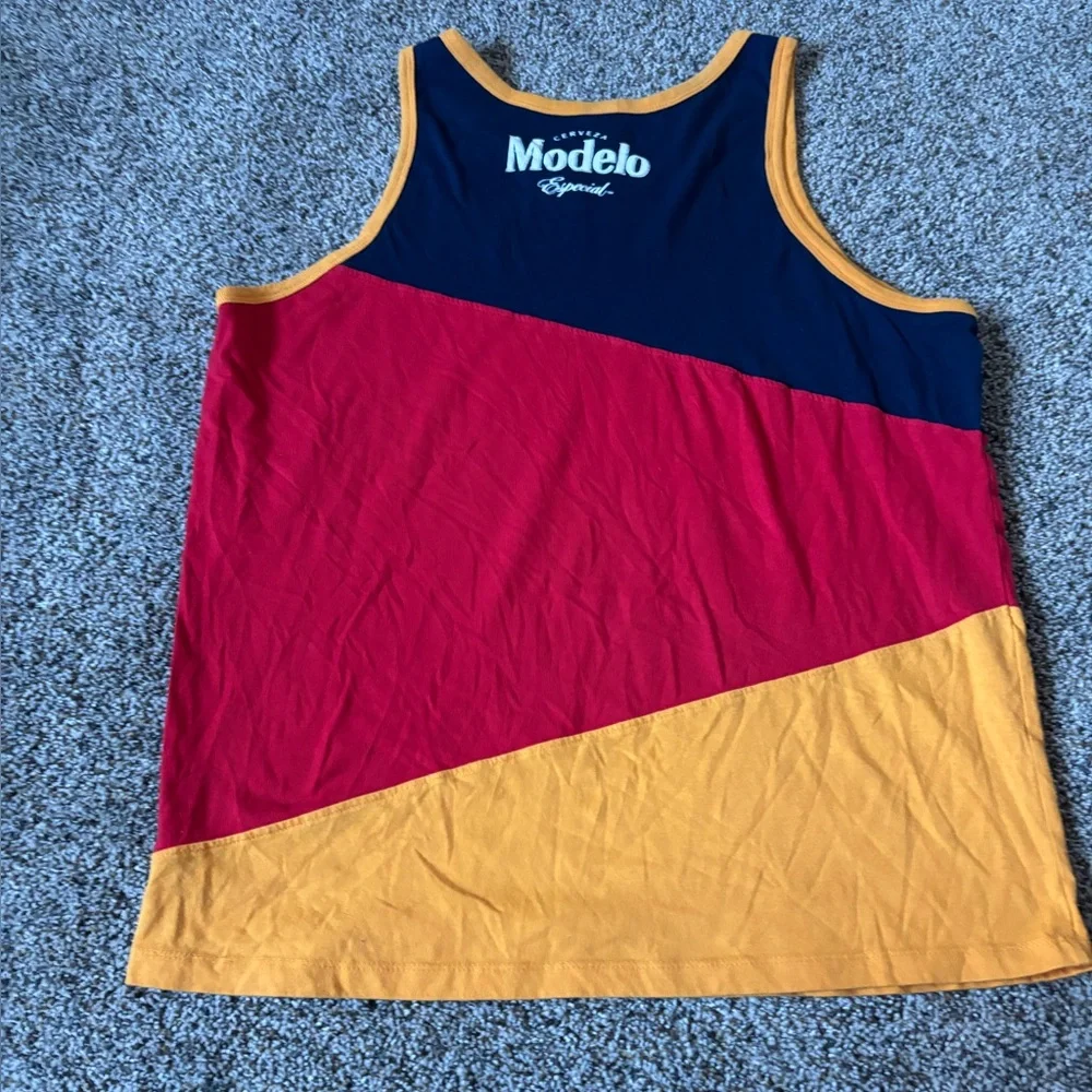 Modelo size large Mexican beer men’s pre loved Tank Top - Picture 4 of 4
